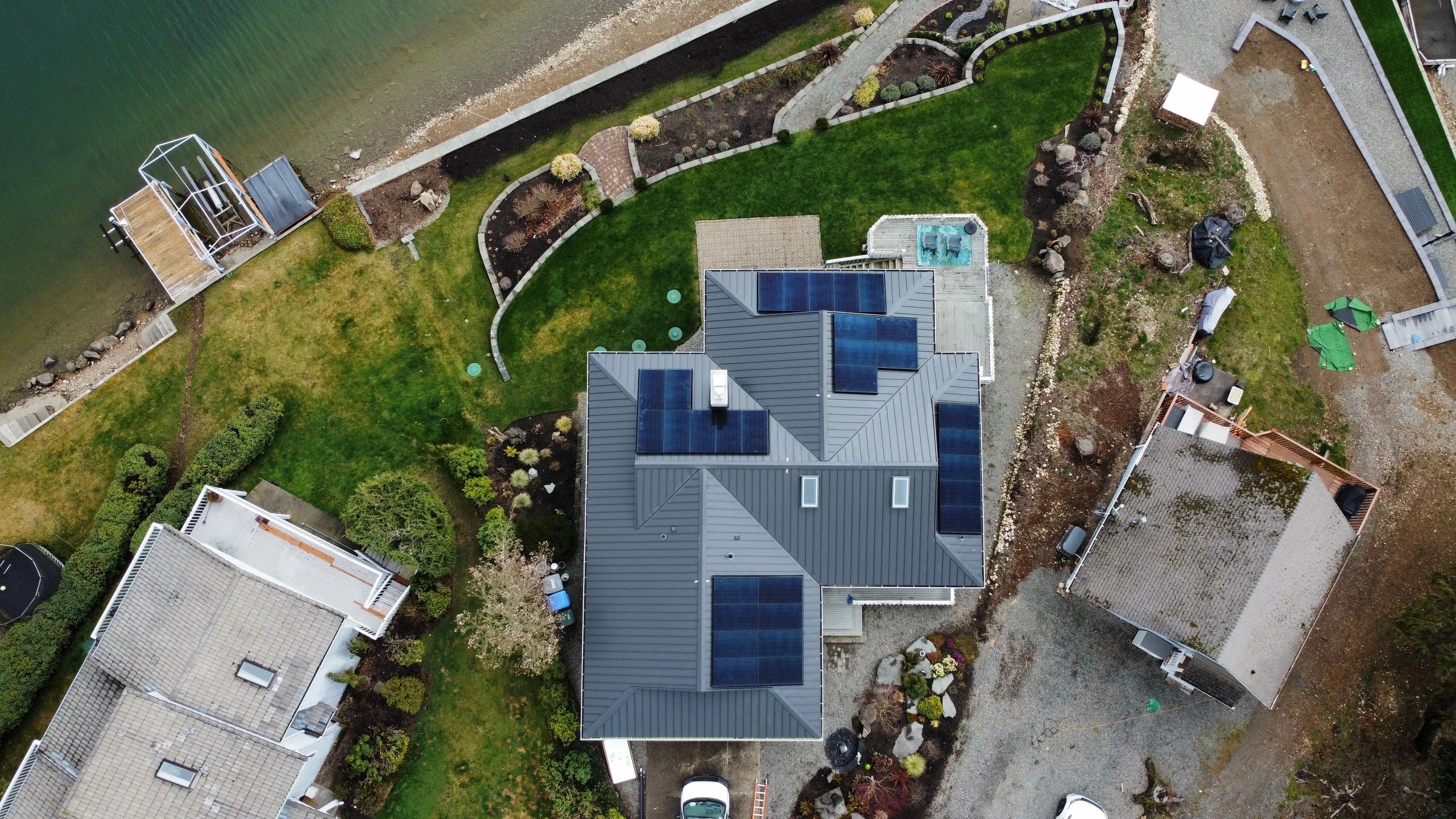 Solar + Roof, Lake Oswego - Prolectric NW completed project